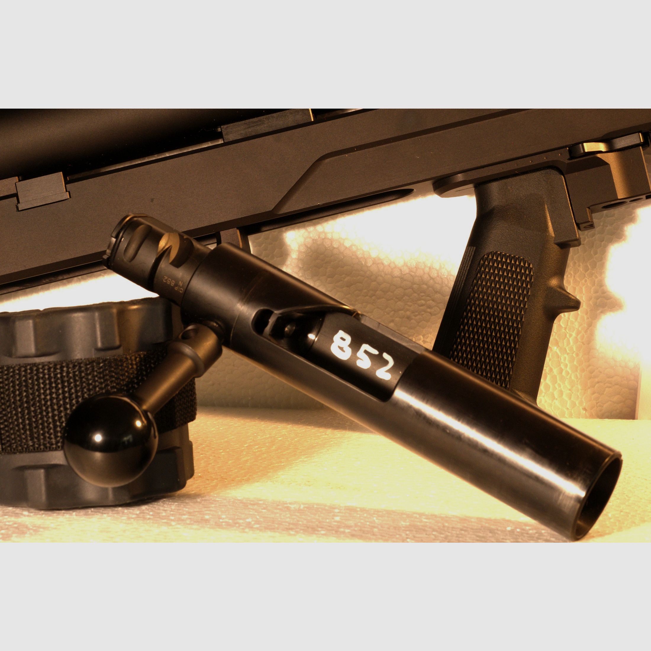 FORTMEIER M2002 .50 BMG single shot with WL .408 CT & 300 WinMag, image 7 of 7