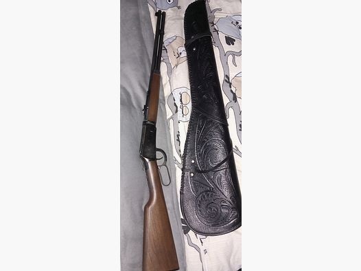 Karabin Winchester Cowboy 6mm CO2 BB z osłoną na broń i sejfem na broń