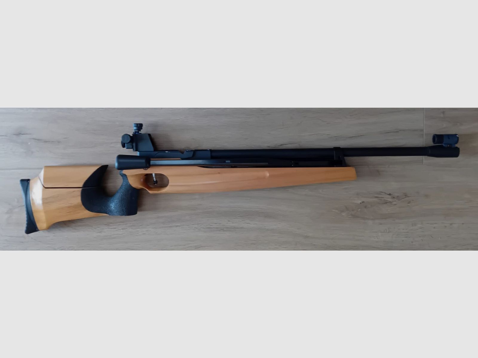 Carabina de aire Walther LG 210 JUNIOR