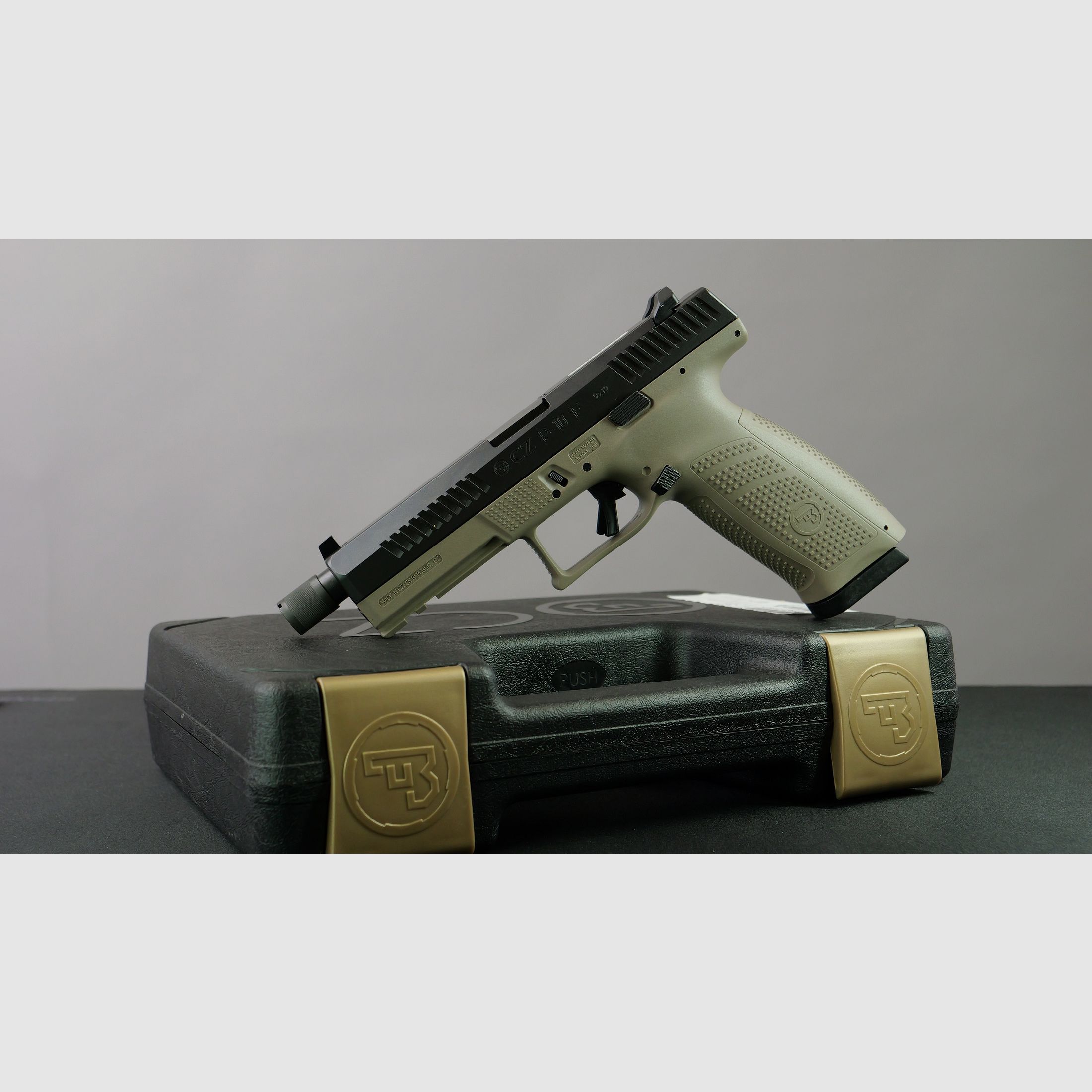 CZ P10 F  SR (Laufgewinde) MEGADEAL