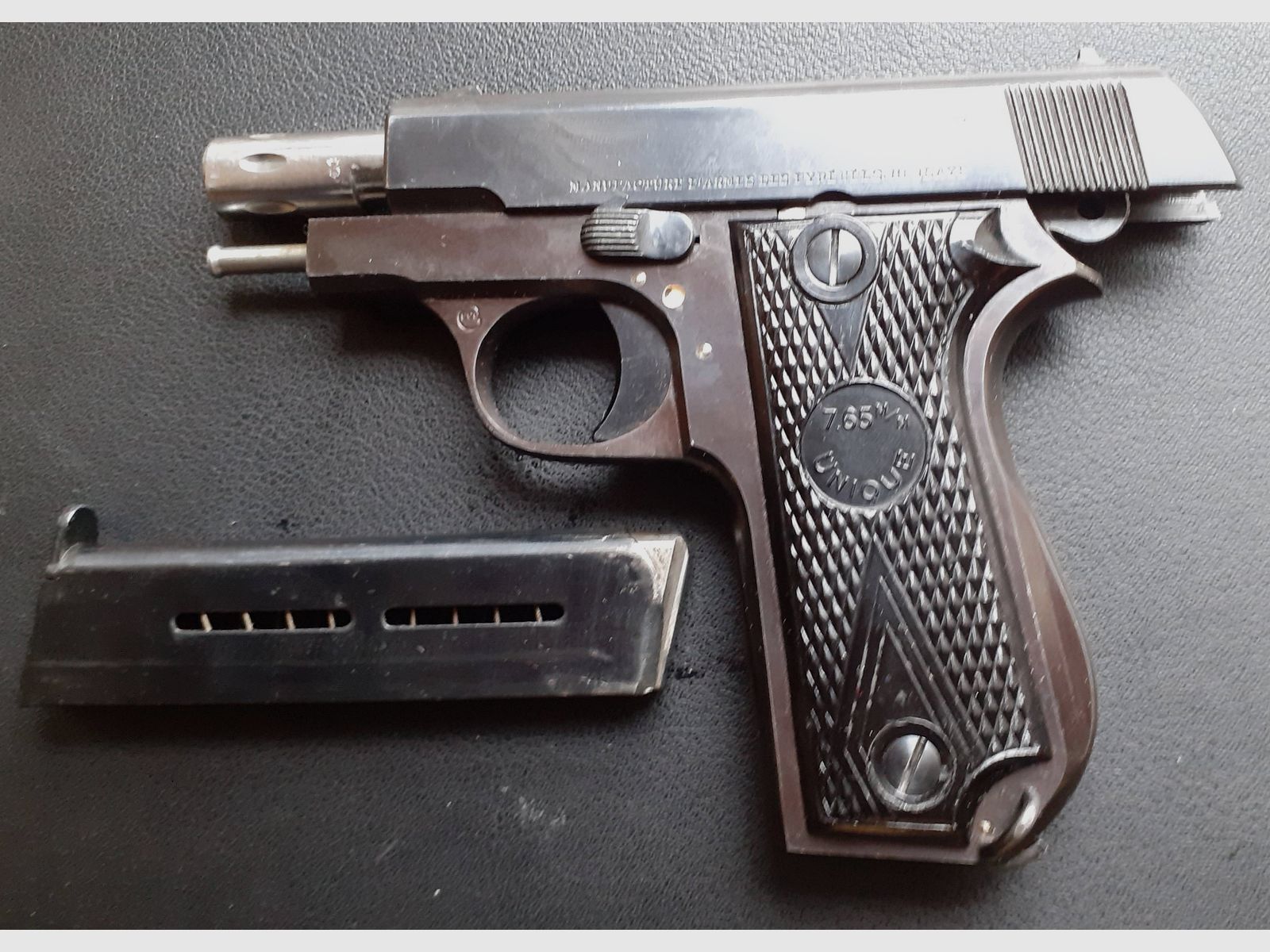 Unique modell 51  groses Modell