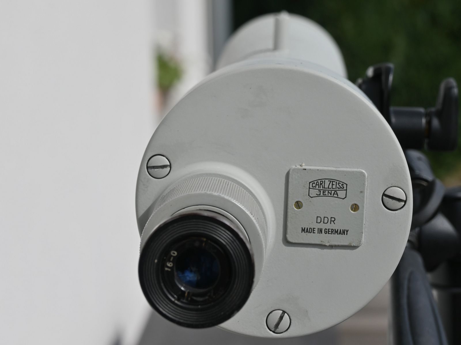 Carl Zeiss Jena Spektiv ASIOLA z statywem i walizką, odrestaurowany