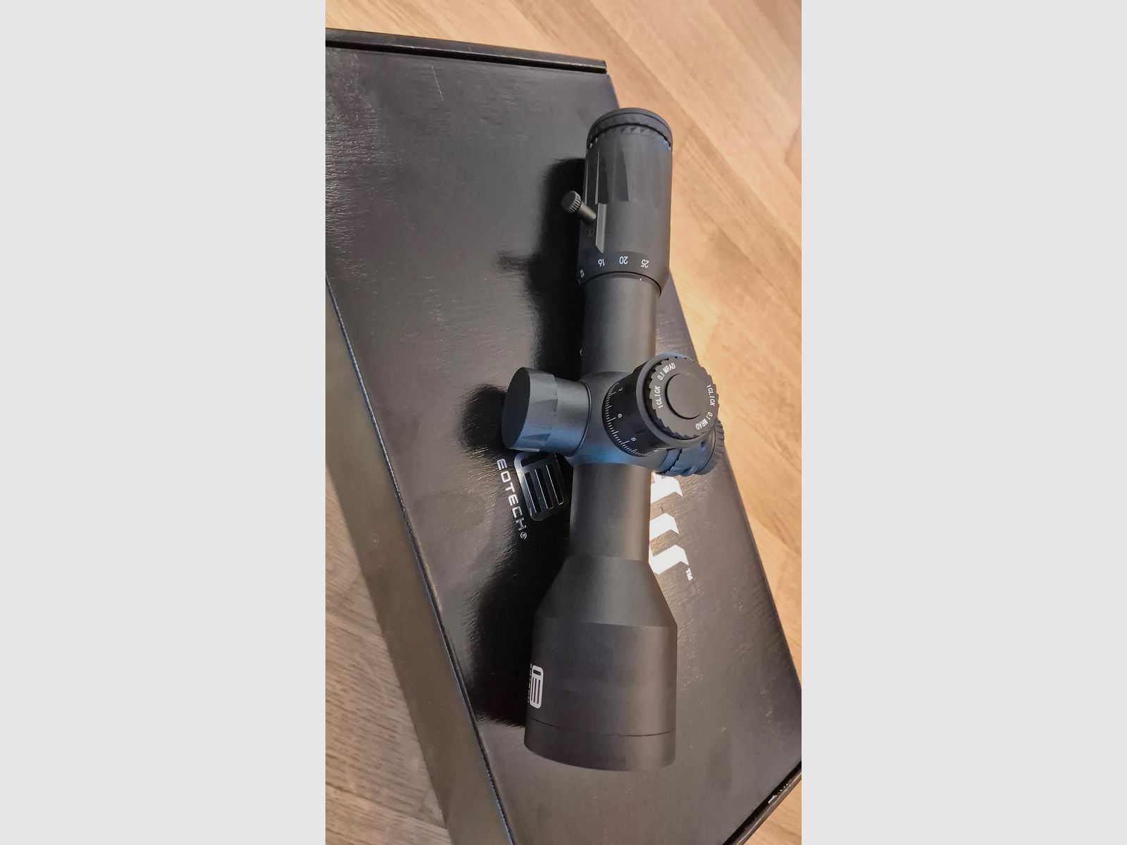 EOTECH Vudu 5-25x50 TREMOR 3 (MRAD)