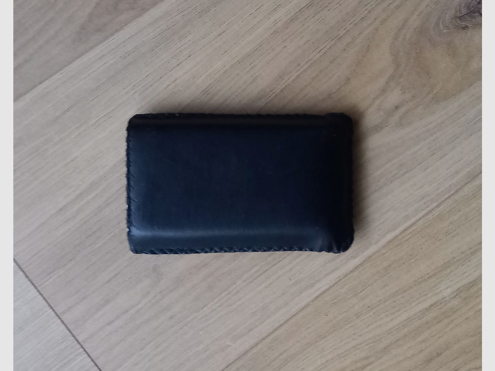 Feinwaage mit Justiergewicht