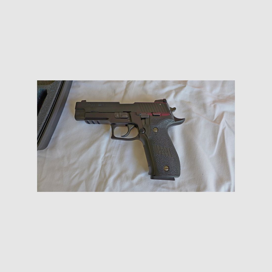 Sportpistole P226, SigSauer, Kal .22, wie neu, Originalzubehör dabei