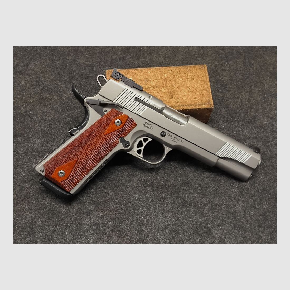 Smith & Wesson SW1911