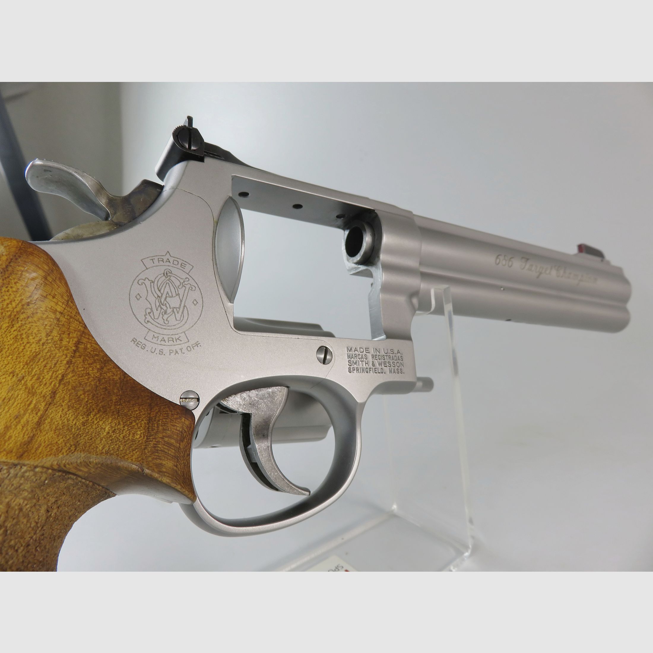 Revolver Smith & Wesson Mod 686-5 Target Champion | .357 Mag. | 6 Zoll | Nill-Griff | Top-Zustand
