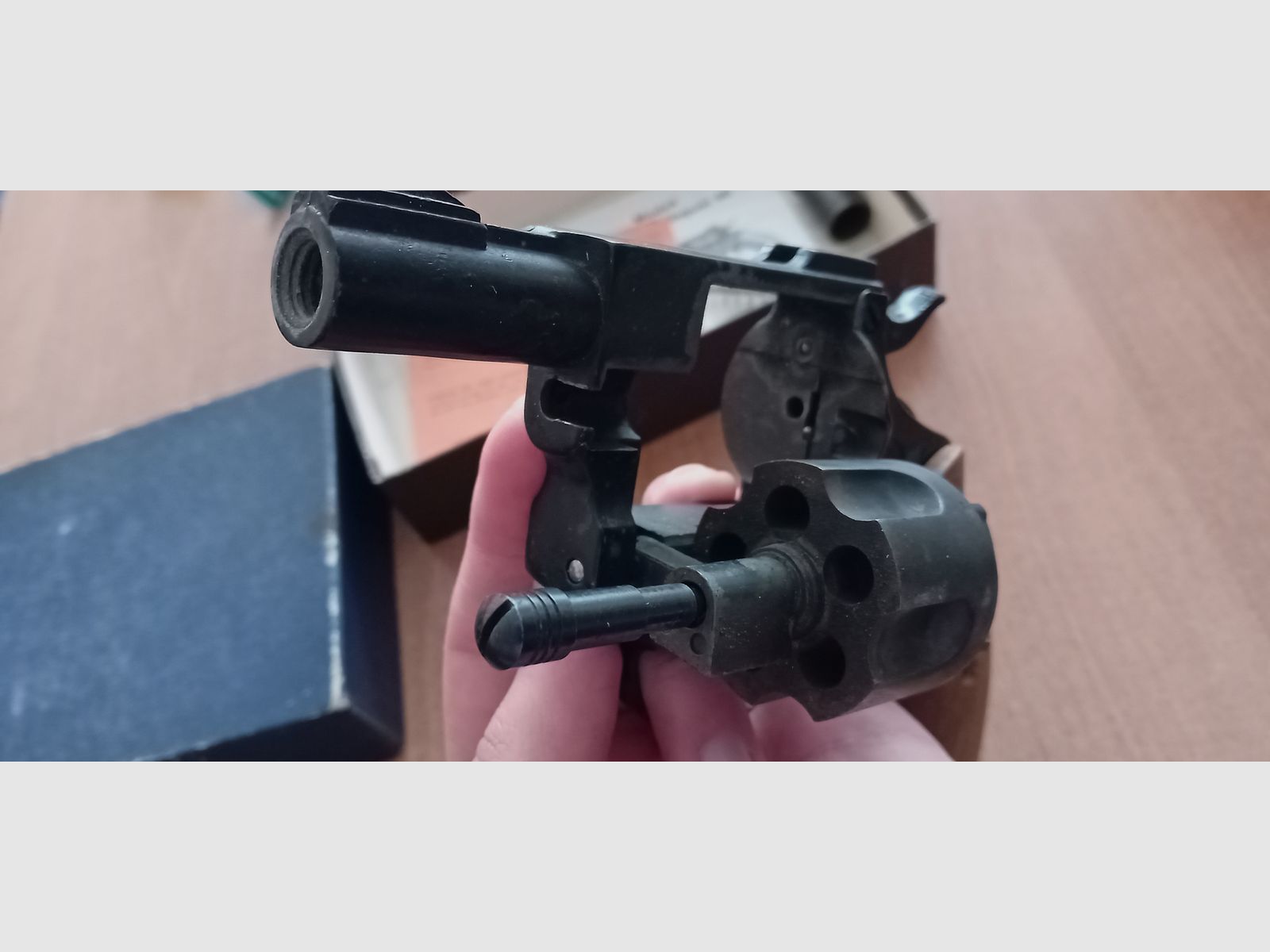 Cuno Melcher ME Jaguar 80 en calibre 9 mm R Knall