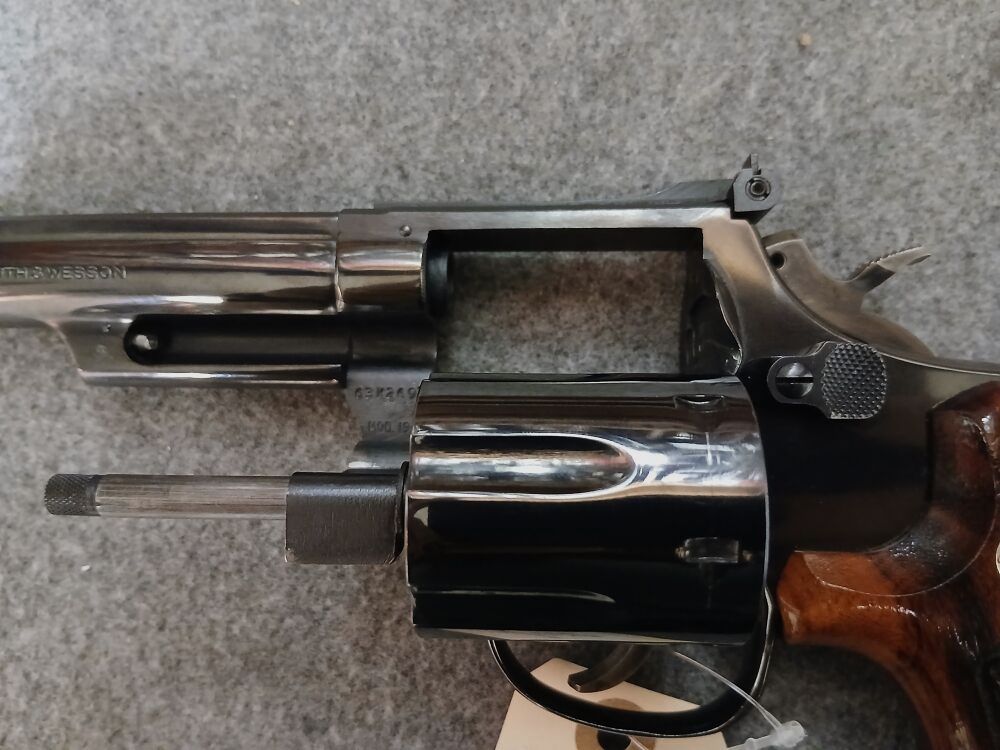 Smith&Wesson 19-4, Bild 3 von 5
