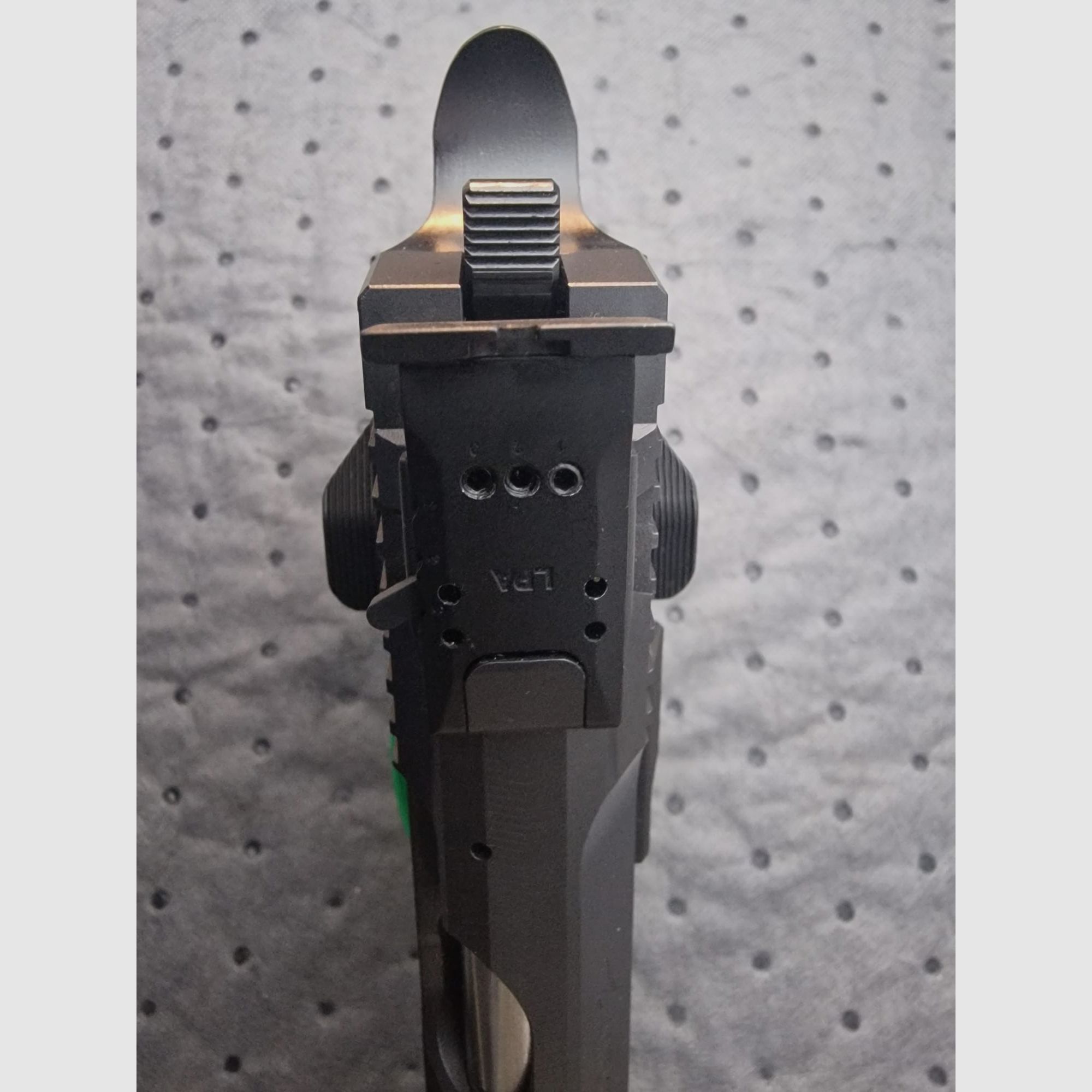 CZ Shadow 2 Doel 6 Inch - Veel Accessoires