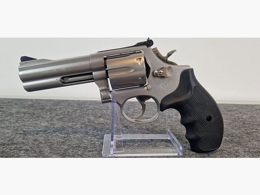Smith & Wesson Revolver S&W Model 686-4 Security Special .357 Magnum