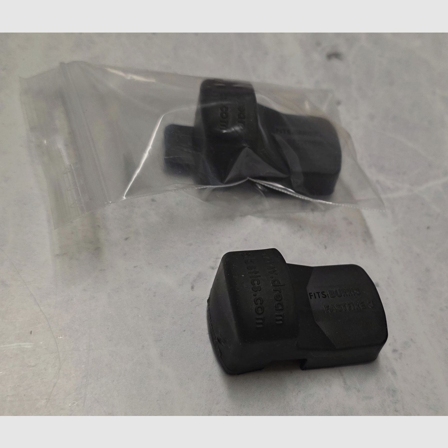 BURRIS RT-6 1-6x24 Combo Kit - ZF con reticolo balistico AR + montaggio Burris P.E.P.R. + mirino a punto rosso Burris