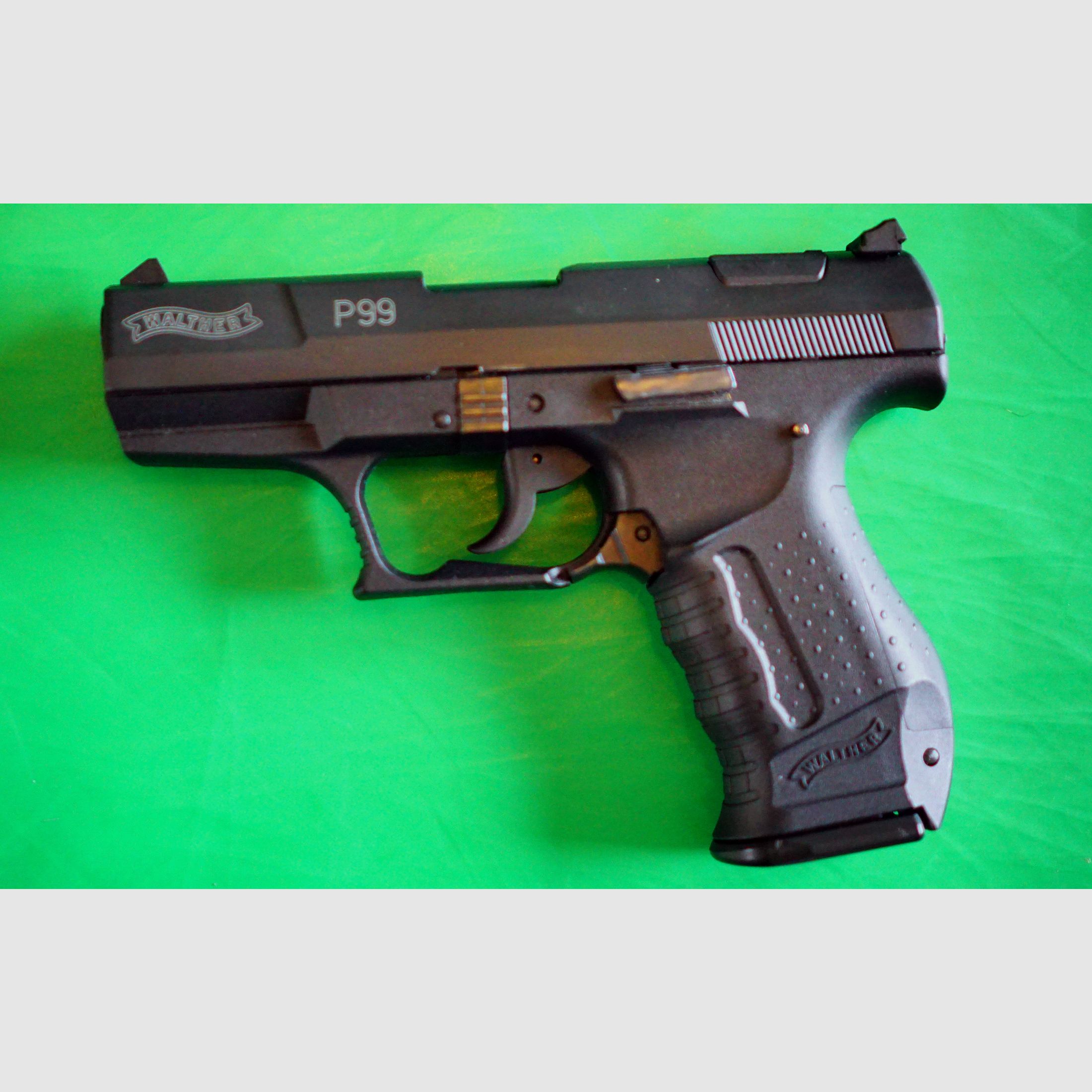 Walther P99 Schreckschuss Pistole 9mm P.A.K. (PTB 637)