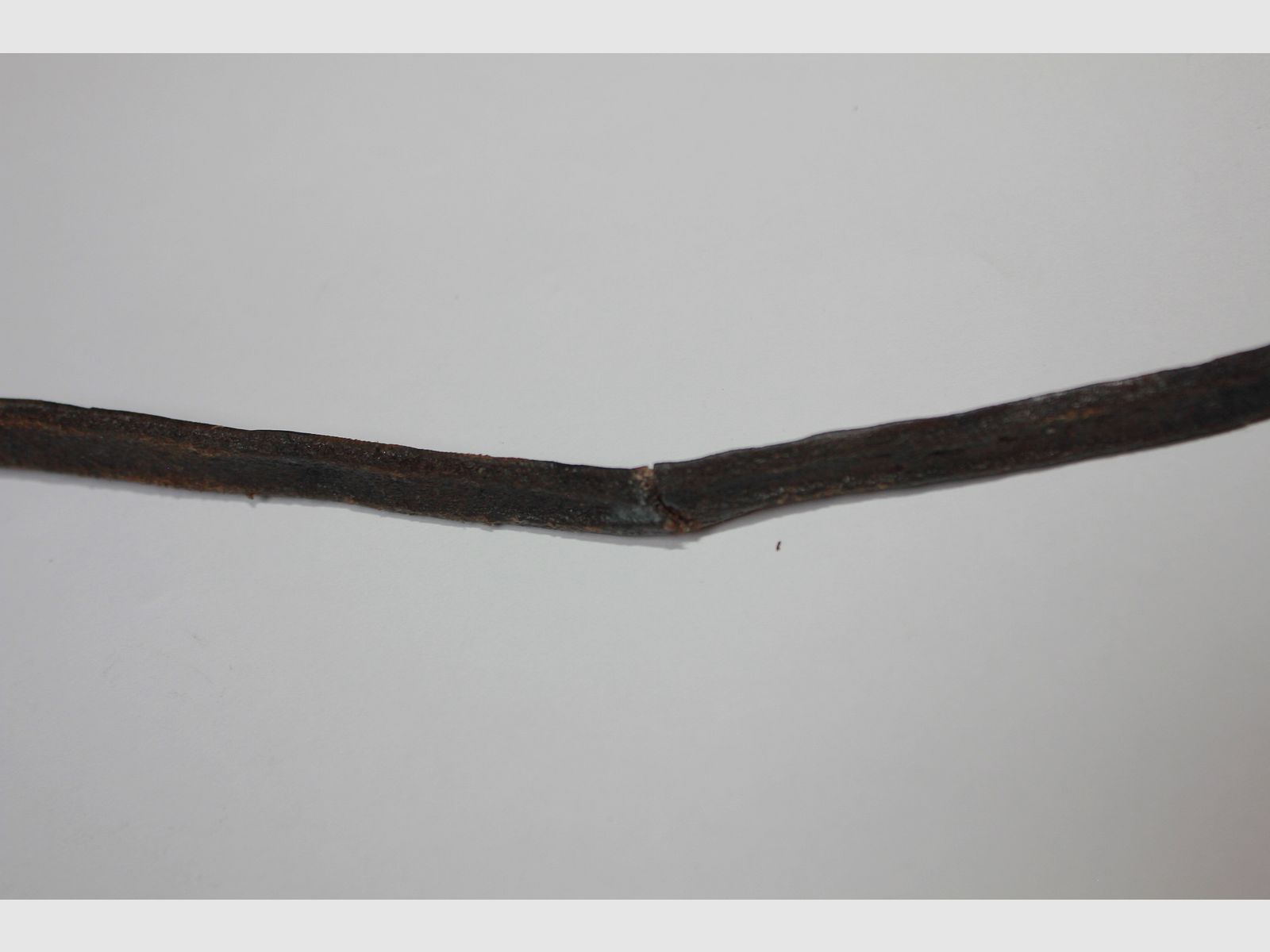 Leder-Frosch und Faustriemen defekt  // AK 6h3 Bajonett Rumänien