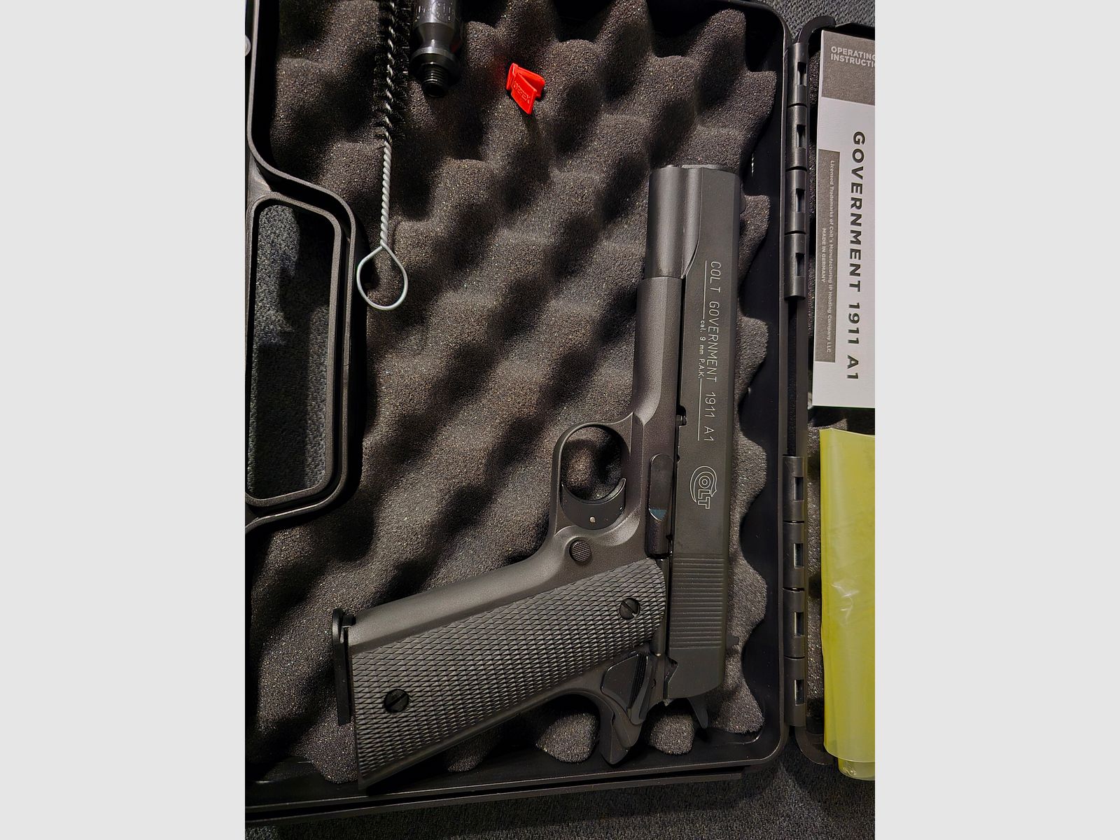 Colt Government 1911 A1 pistola a salve 9mm PAK