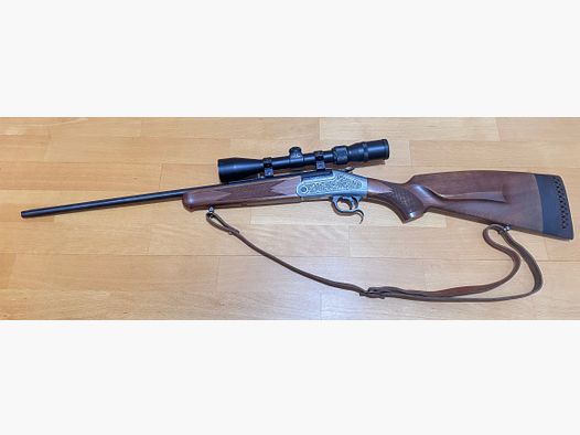 Rifle de un solo tiro Rhöner Sportwaffen Weisbach en calibre 22 Hornet con ZF Prinzess 3-9x