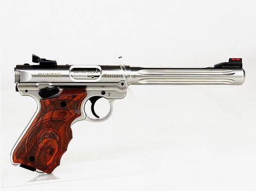 RUGER Mark IV Hunter 6,88" con impugnatura Target