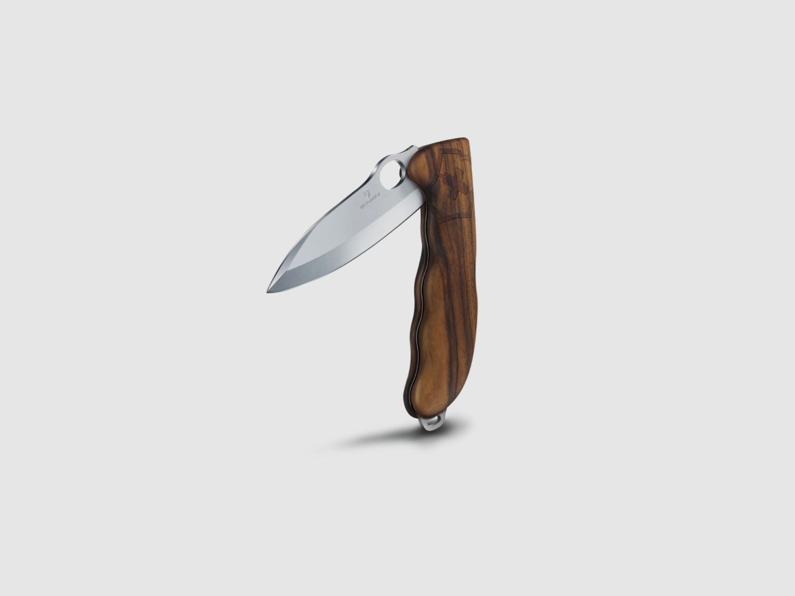 VICTORINOX Hunter Pro M Wood Nussbaumholz mit Öse