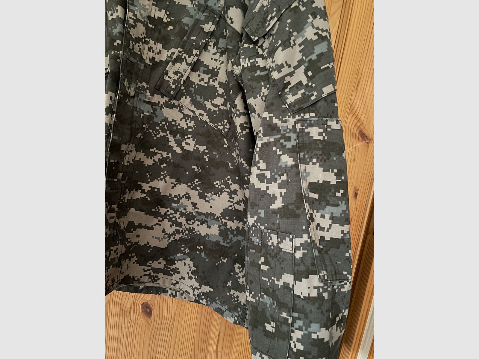 US Army Combat Uniform Jacke Propper digital urban Camo Medium Regular