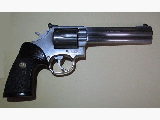 Revolver Smith & Wesson Mod. 686-3 6 Zoll mit Pachmayr Griff 686-3