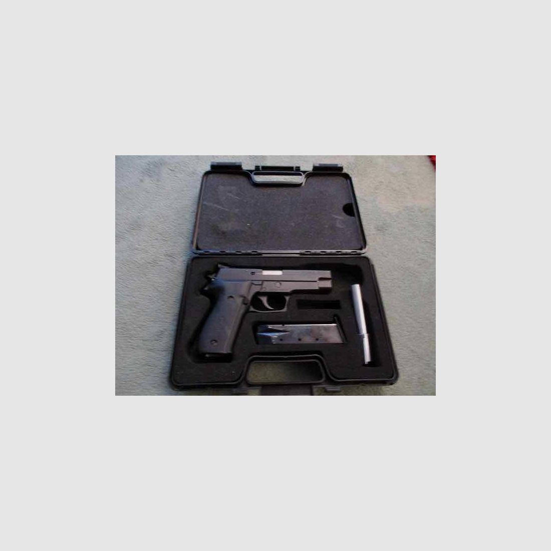 Pistole SIG SAUER Mod. P226 S, 9mm Para u. WL-Lauf 4mm