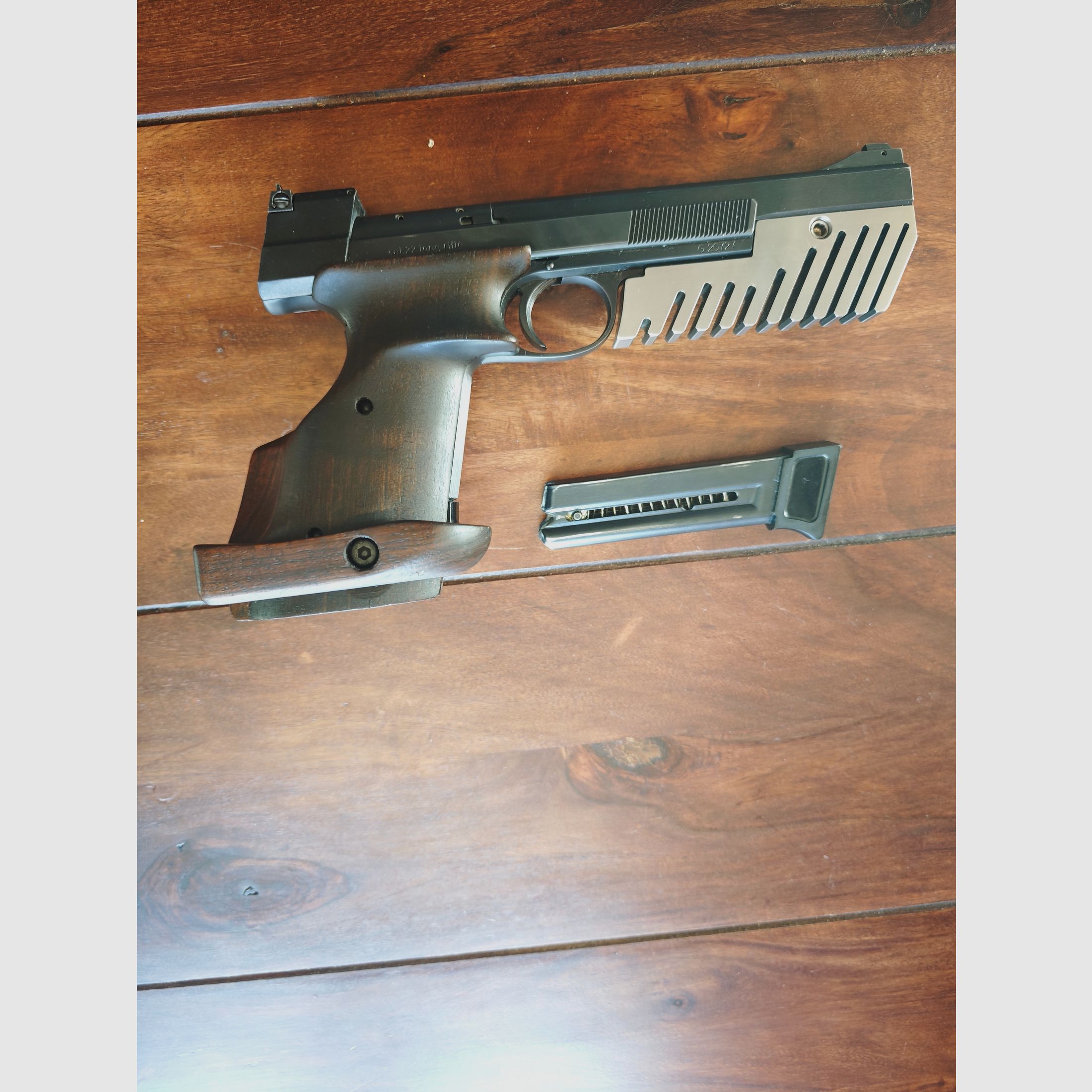 Hämmerli 208 Matchwaffe, cal. 22, gebraucht aber Toppzustand !