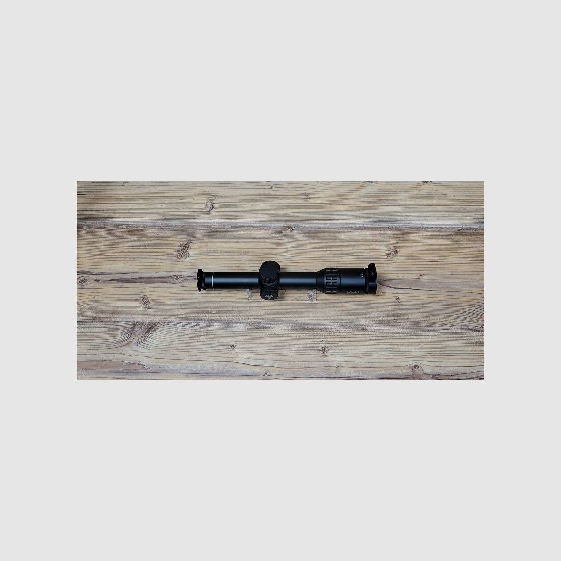 Hawke Frontier 1-6x24 - Circle Dot