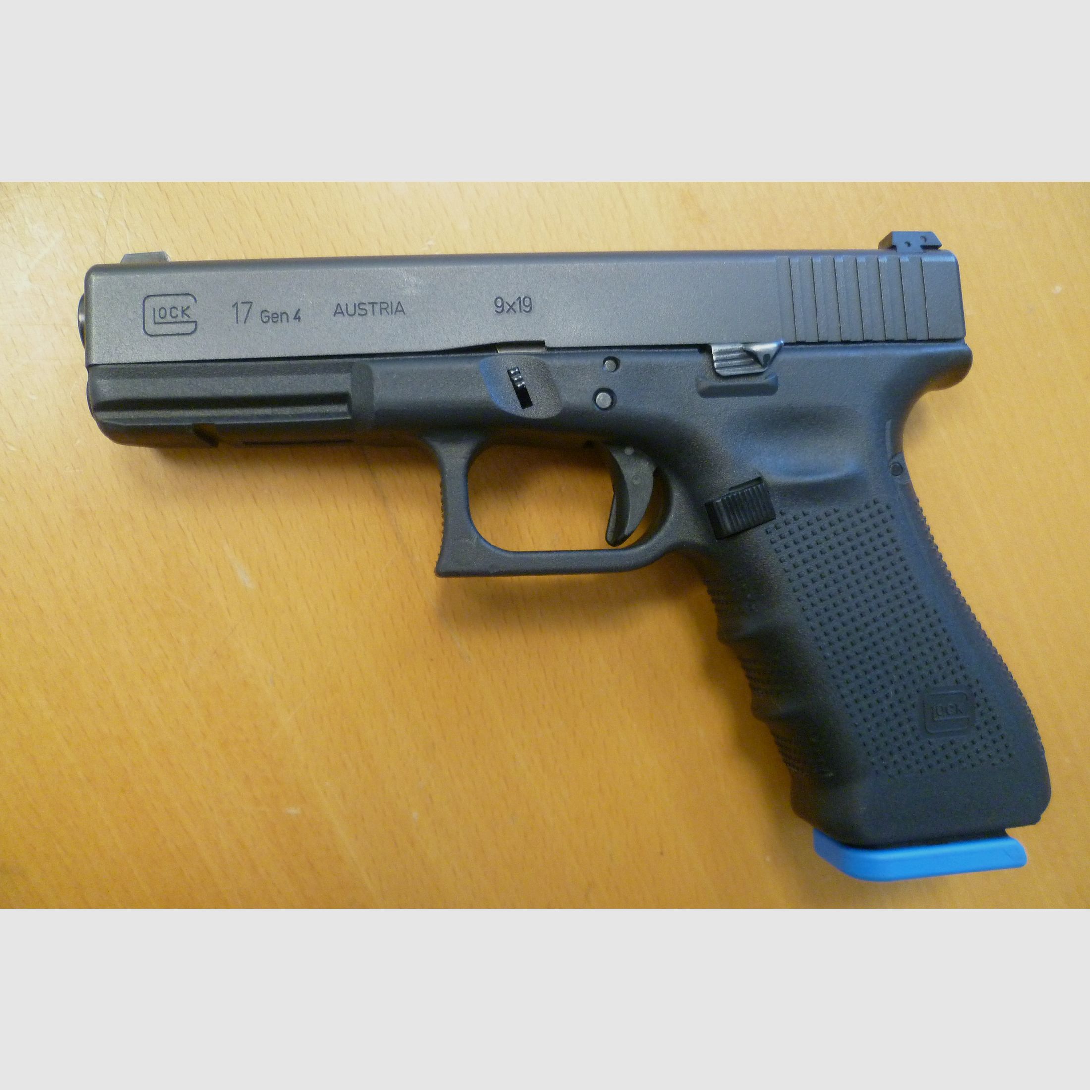 Pistole Glock 17 Gen 4 9mm Luger