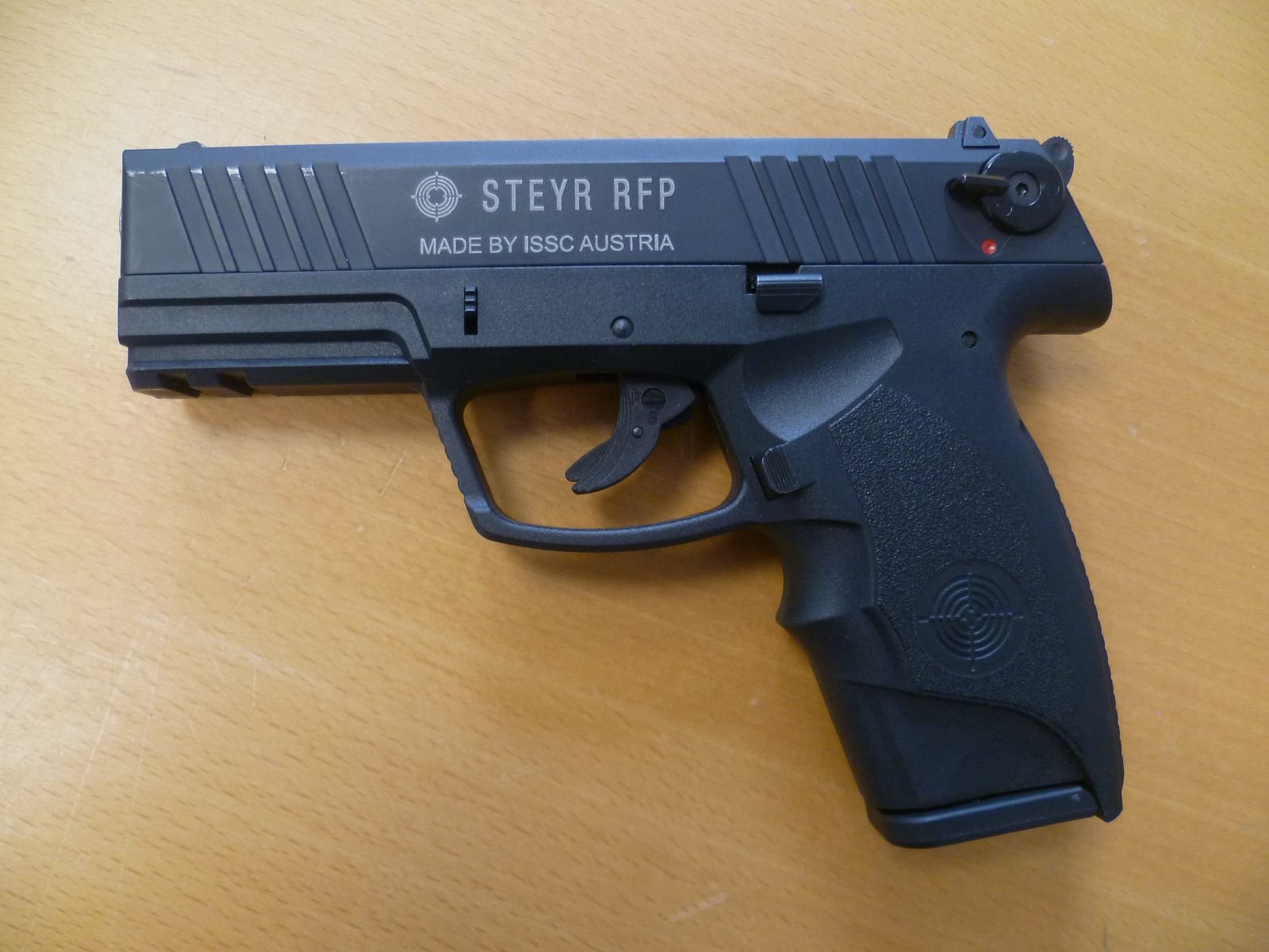 Pistole Steyr / ISSC Modell RFP .22lr.
