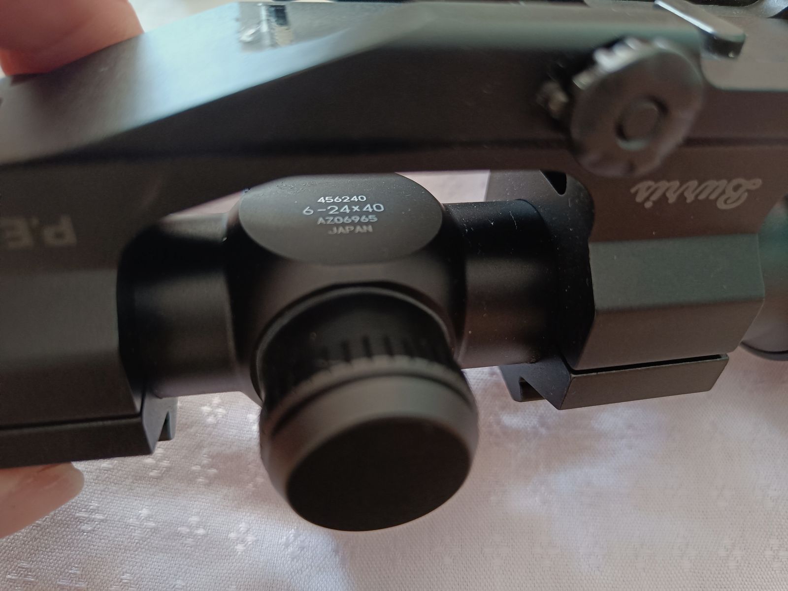 Bushnell Optik 6-24x40 inkl Pica Blockmontage 