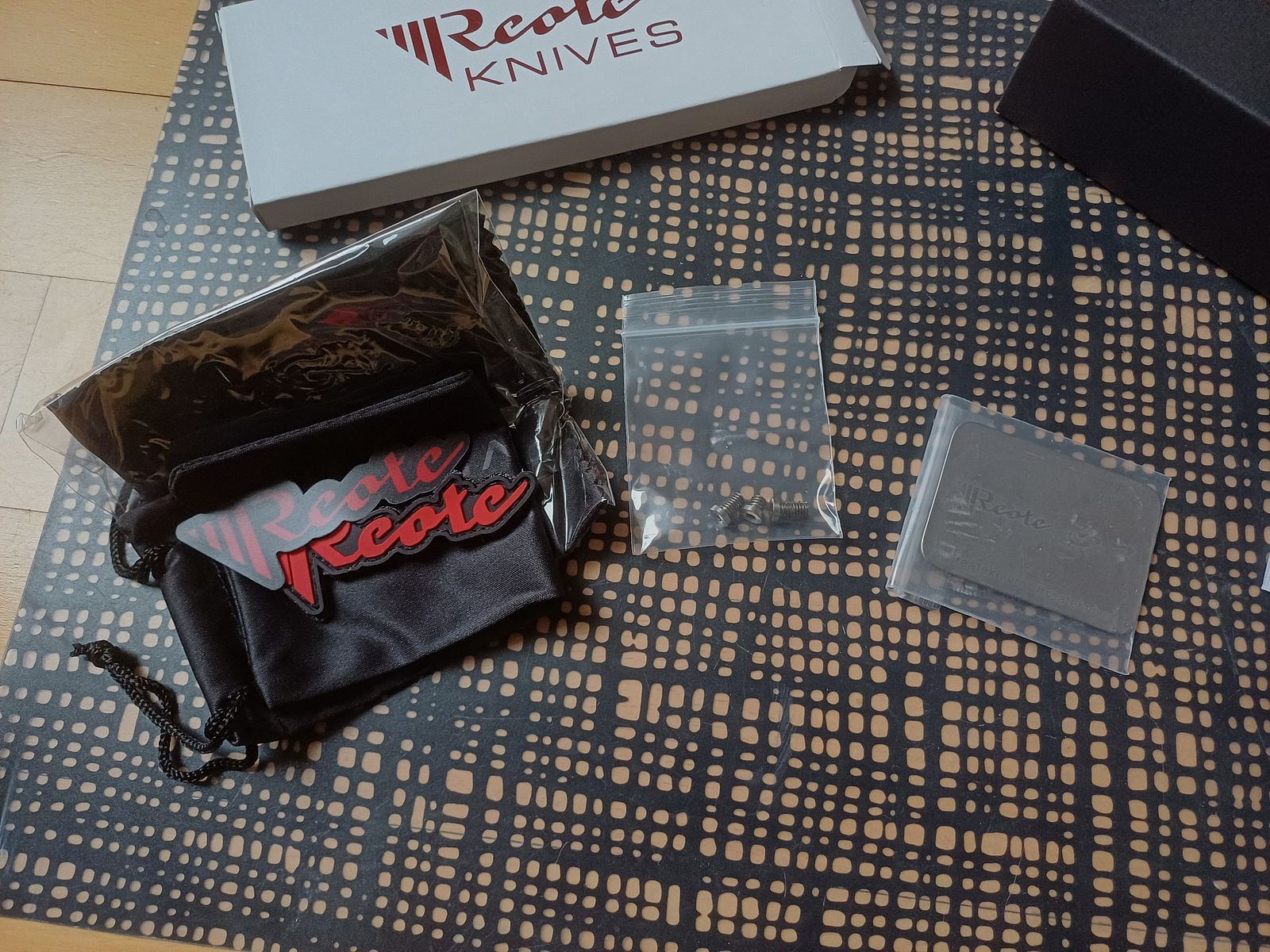Reate Knives T1000 V1 CPM-3V S/N: 517 TOP Zustand
