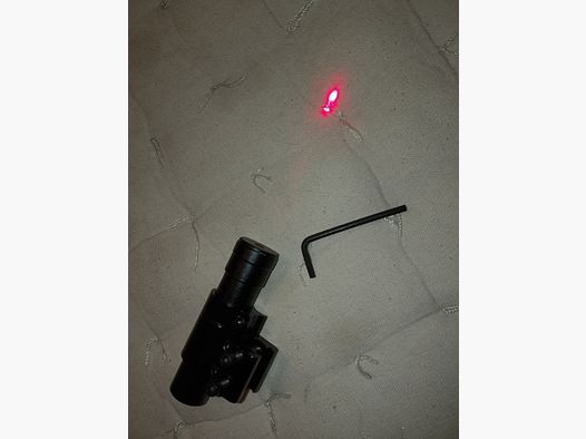 Neu Laser Picatinny Universal Airsoft Softair Paintball Waffe Gewehr Luftgewehr Rotpunkt neue Batterien
