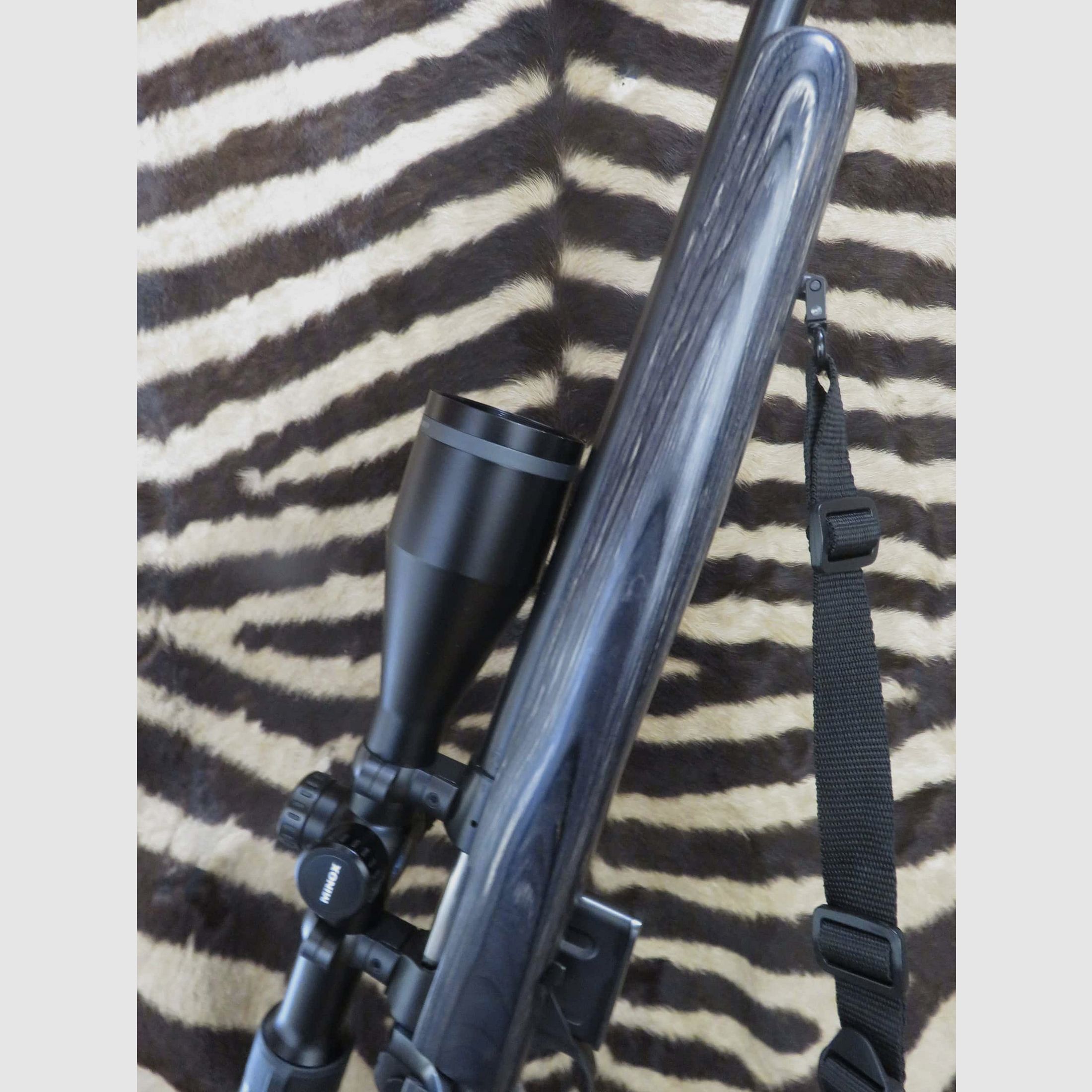 CZ 527 Varmint Büchse Kal.222Rem Lauf mi-lourd 65 cm – Schalldämpfer – Zielfernrohr – Waffenkoffer, Bild 3 von 14