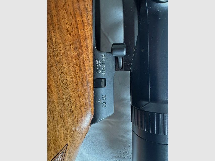 Mauser M03 herhalingsgeweer met Zeiss Victory Varipoint glas