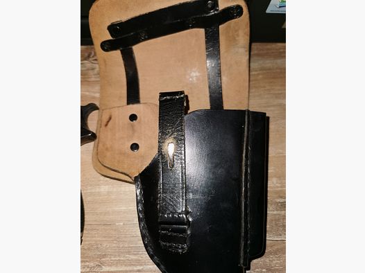 Holster en cuir P38/P1