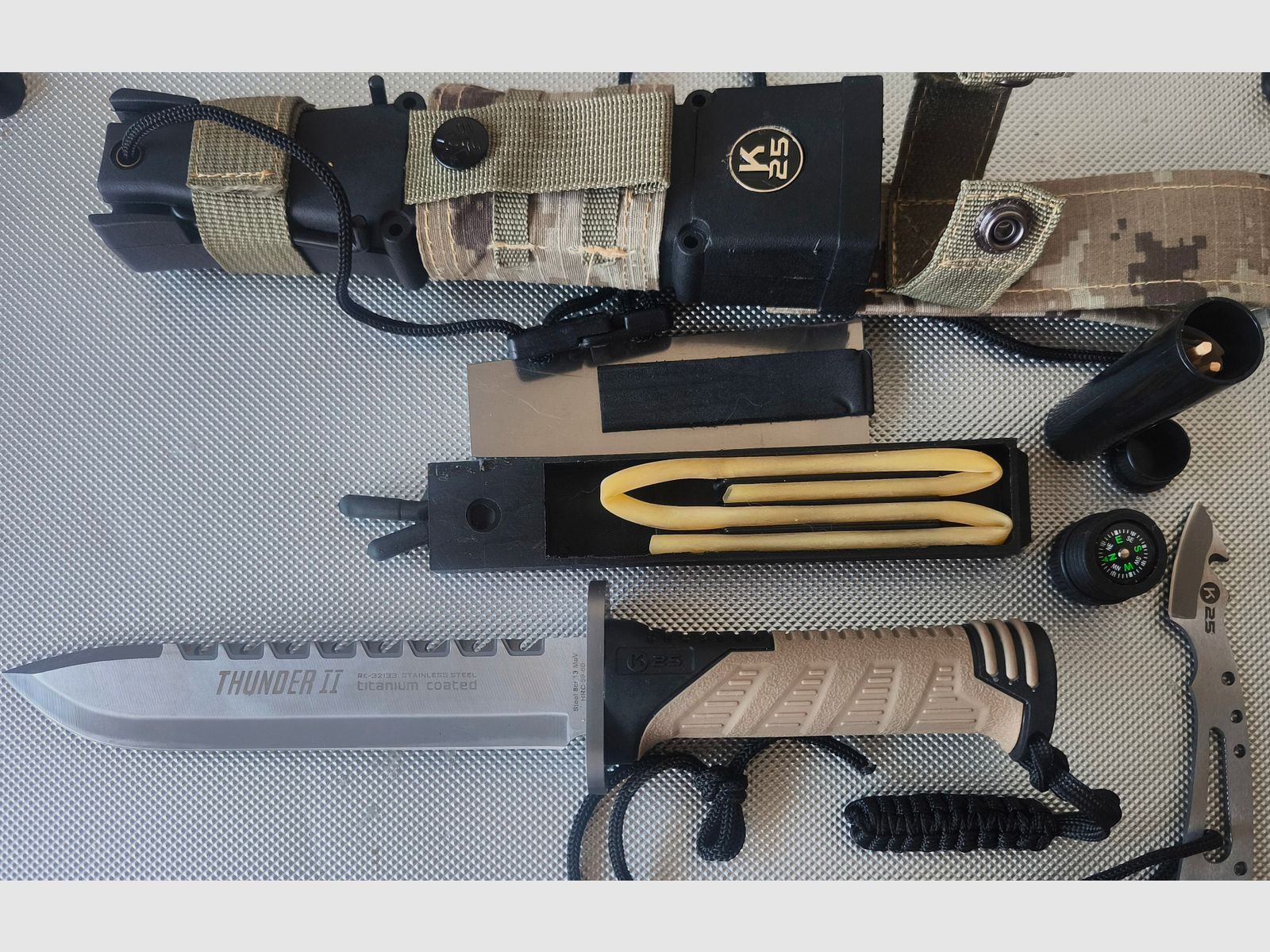 ⚠️ Achtung Sammlungs Auflösung!! K25-Thunder 2 Tactical Survival Outdoor Messer, Unbenutzt & Kratzer Frei mit Scheide &  Zubehör, ⚠️ Achtung Versandkosten Frei!! 