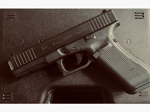 Glock 17 Gen 5 - 9mm P.A.K