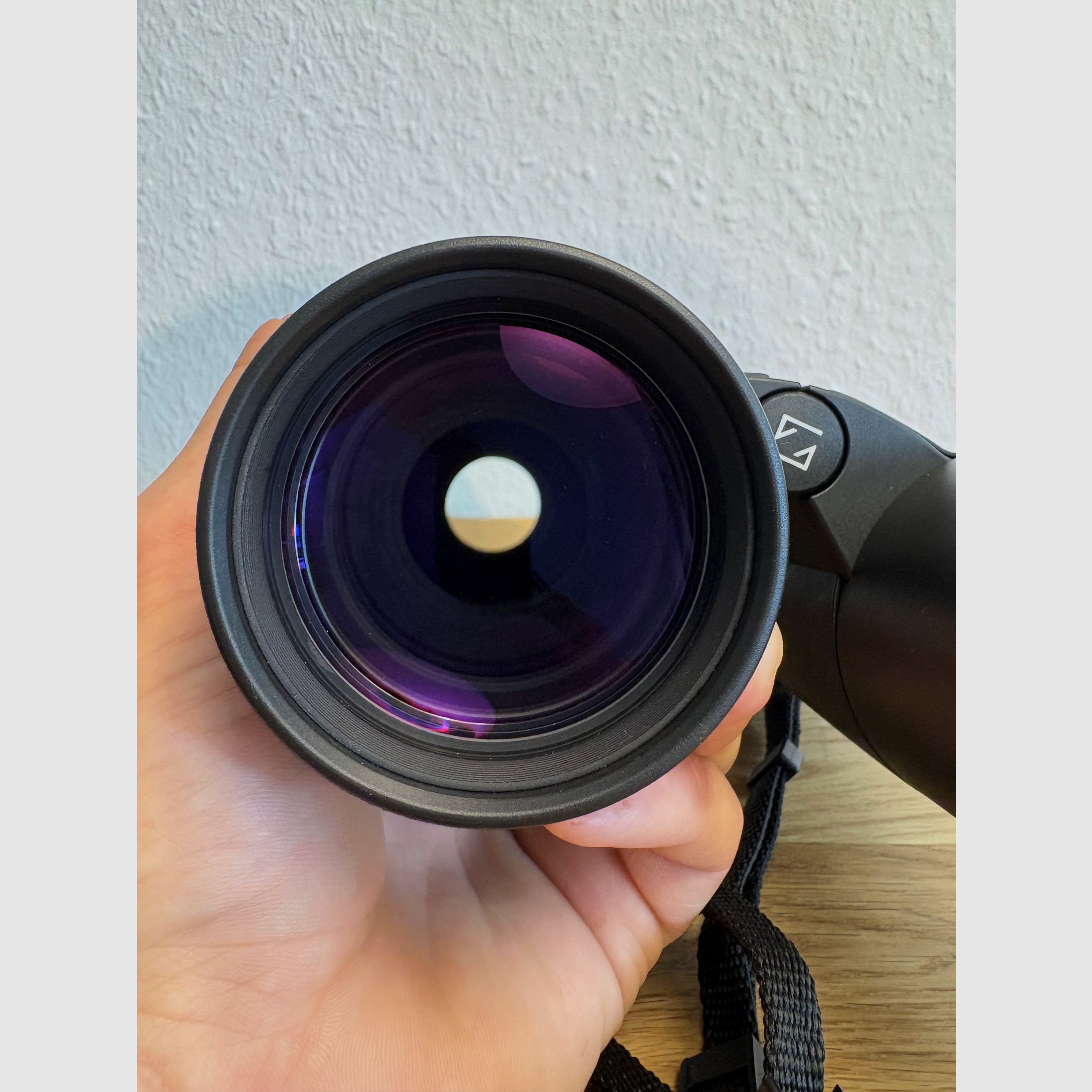 Binocolo Zeiss Victory 10x56 T* FL