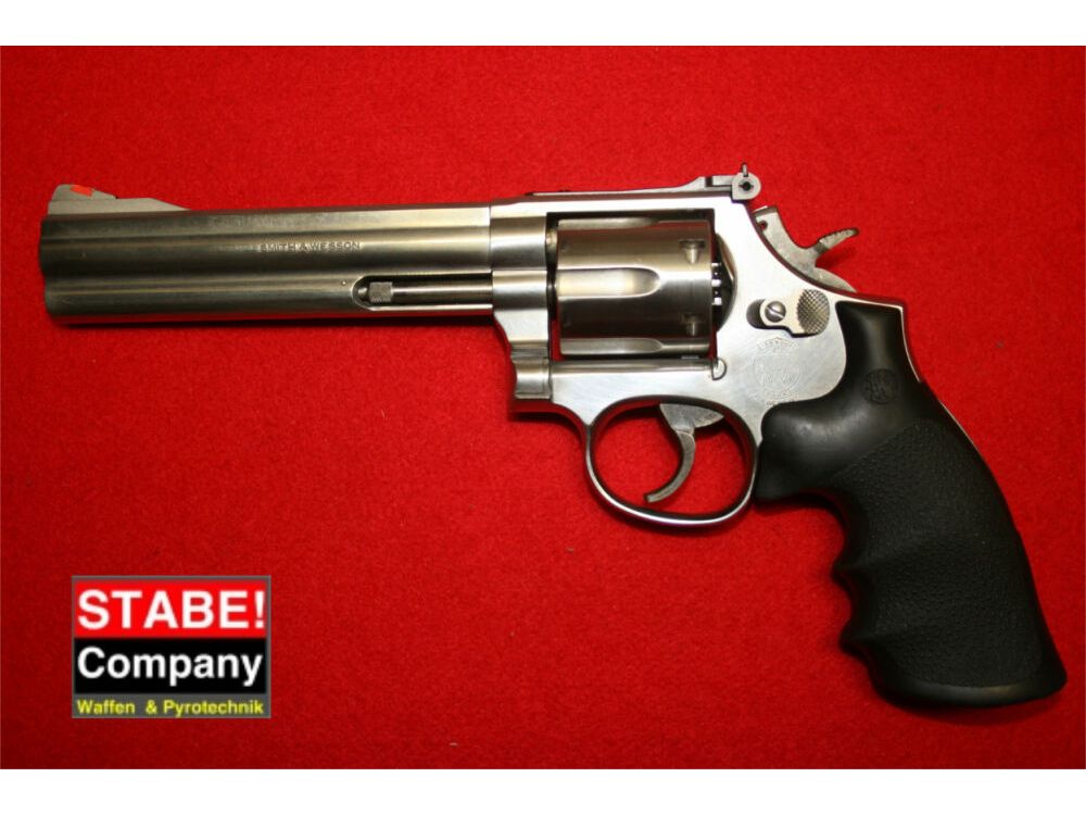 Smith & Wesson	 686-4