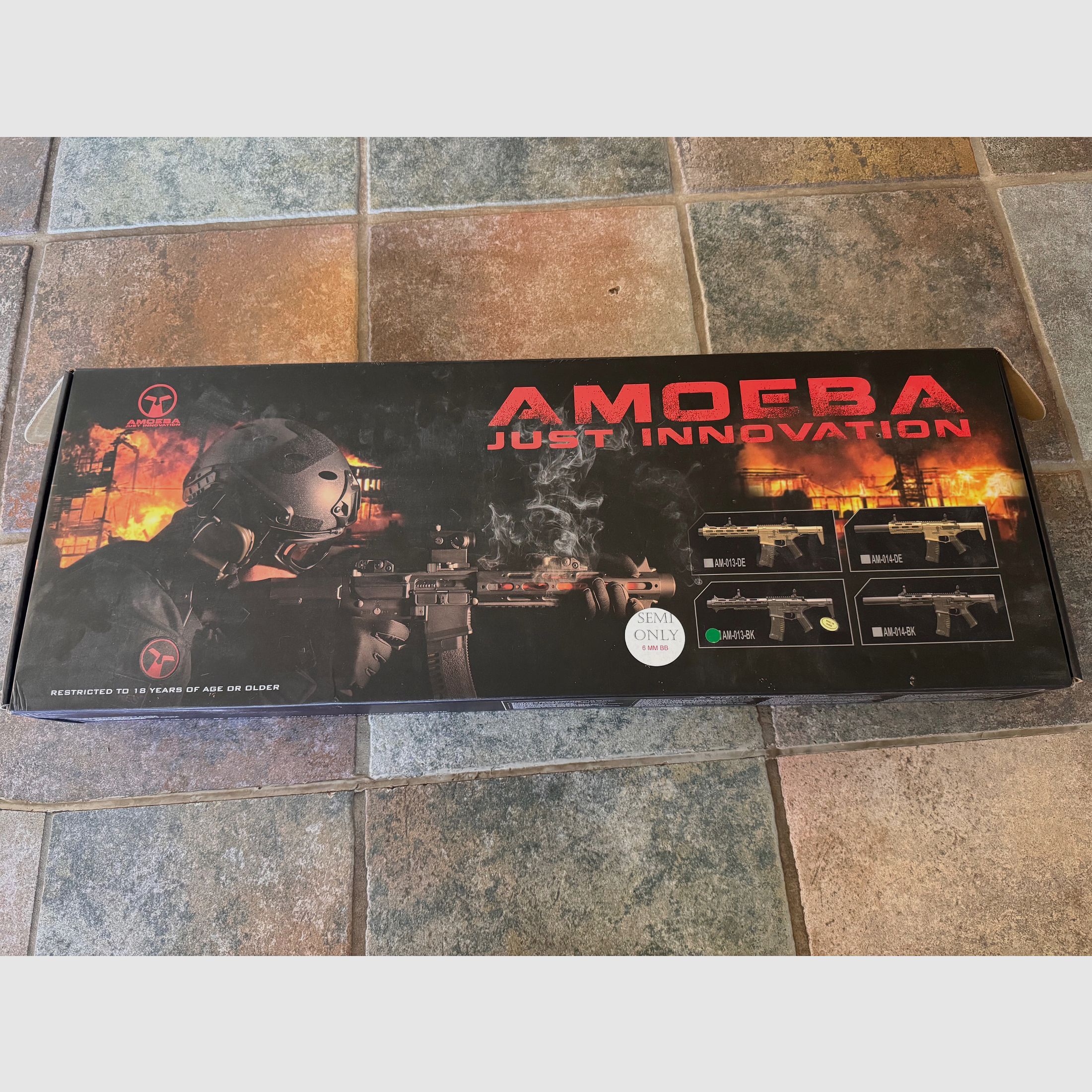Ares Amoeba M4 AM-013 BK, Softair