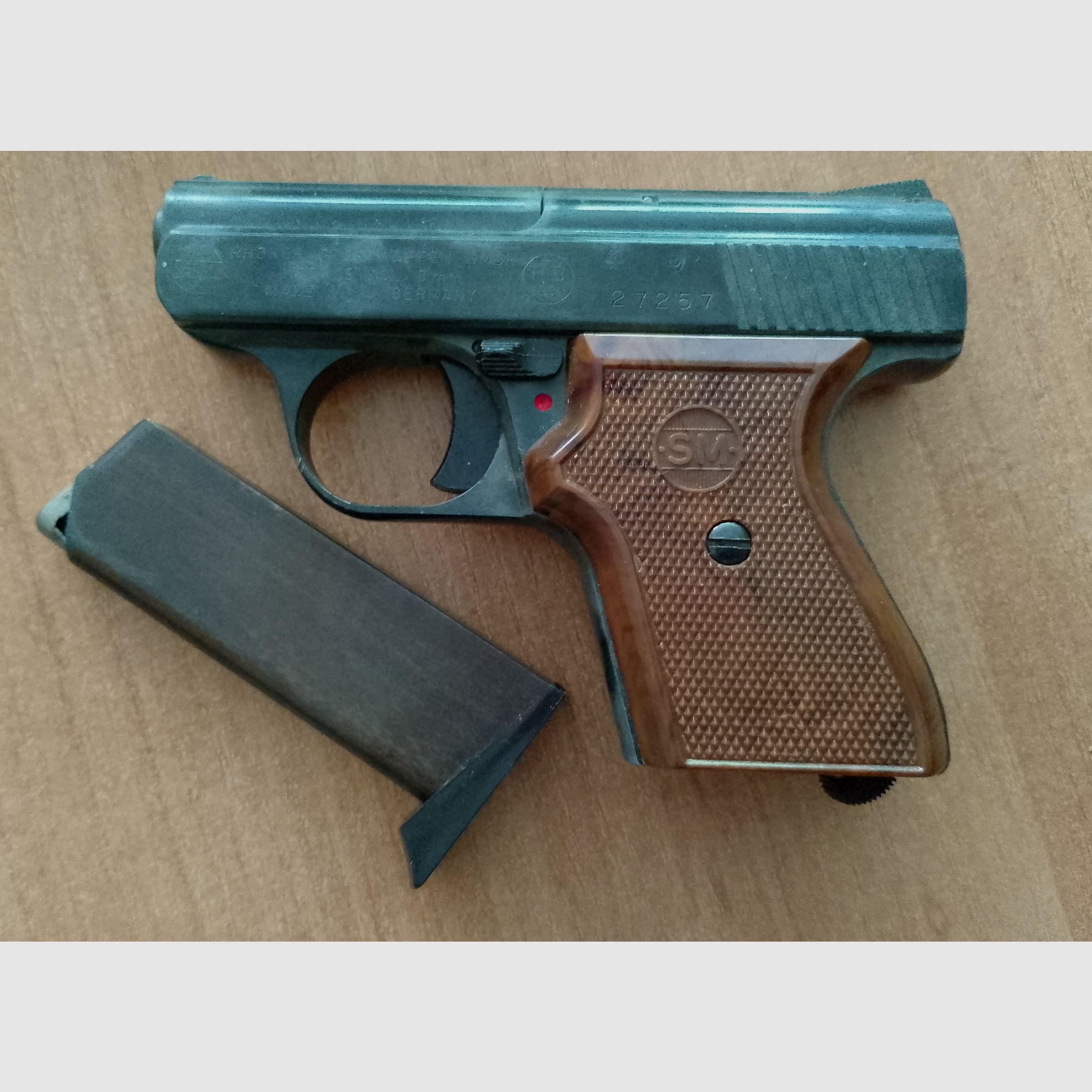 Alte Rhöner SM 15 Kal. 8 mm Knall im ersten PTB 83 mit Verpackung!