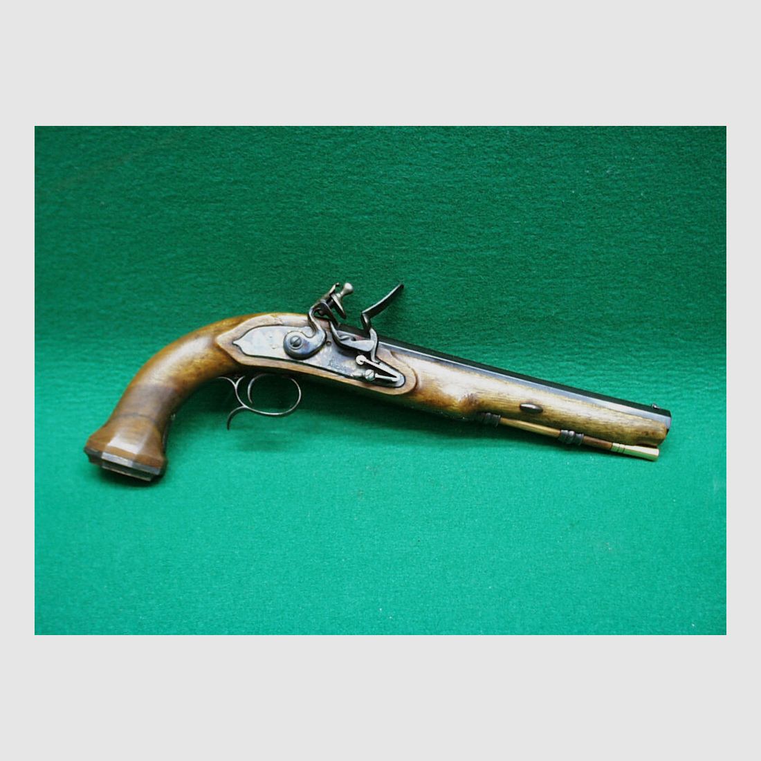 Artax Boutet Steinschloßpistole, Kal. 45 glatt