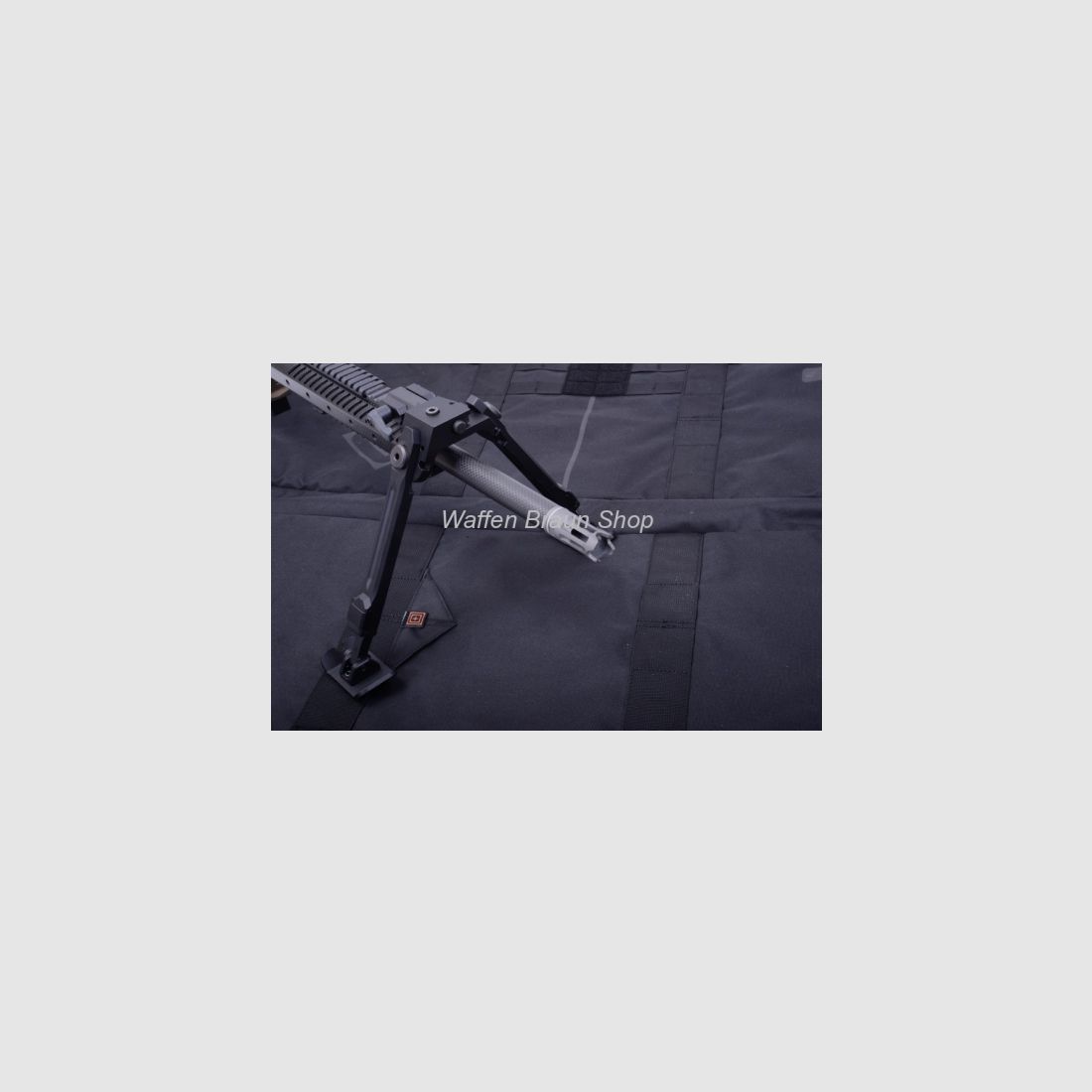 FORTMEIER H210 - 12 Uhr 21cm-30cm, klappbar, 715g mit Adpater für über den Lauf f. Weaver Schiene