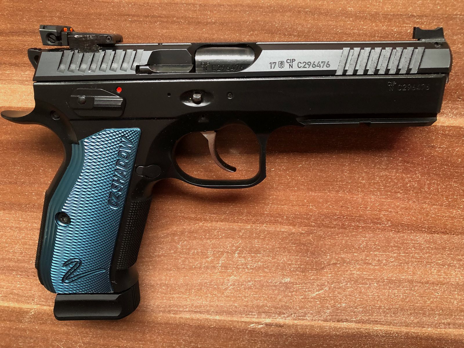 Verkoop halfautomatisch pistool CZ-Shadow Line II.