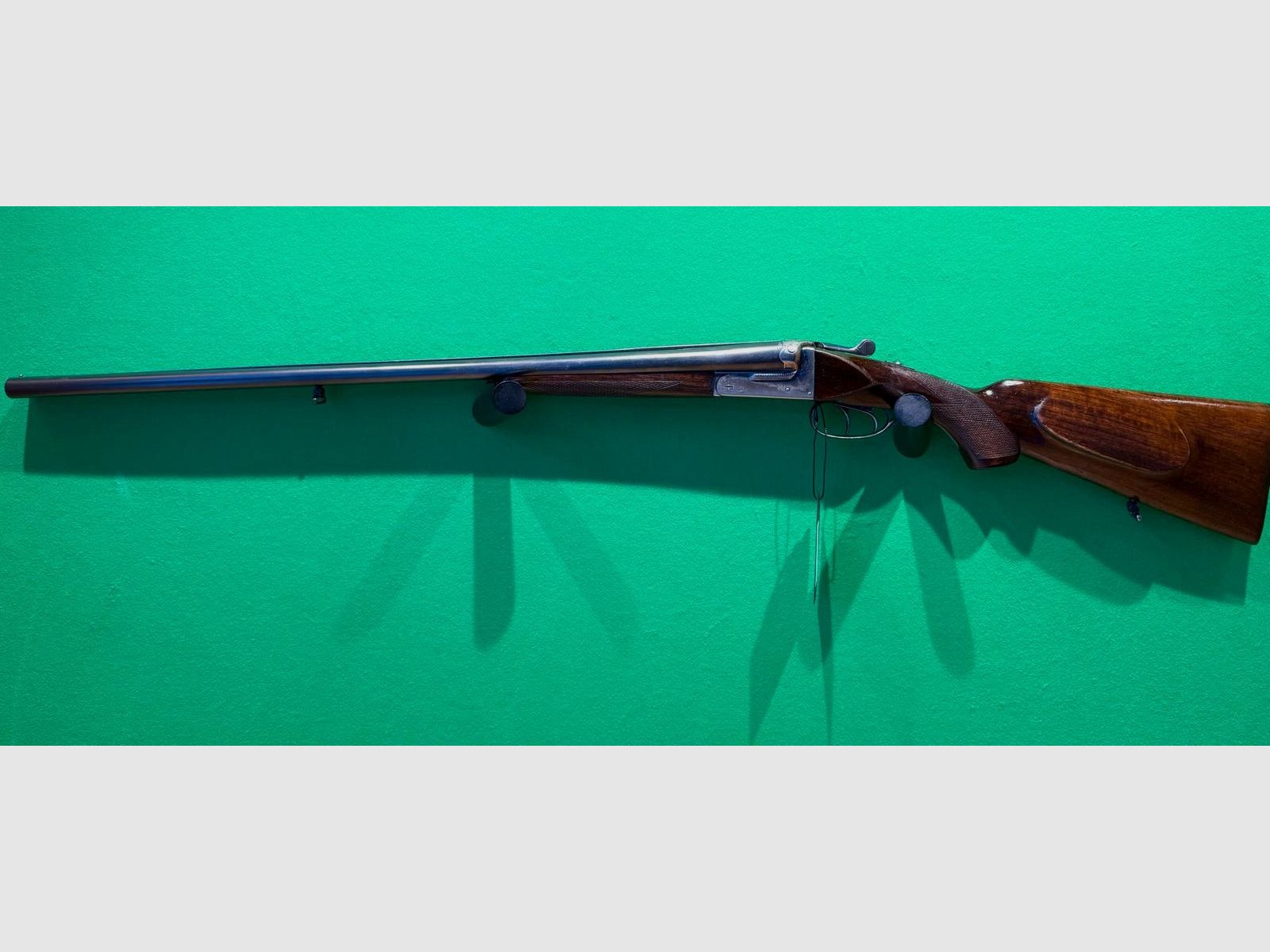 Hawk double-barrel shotgun 16/70