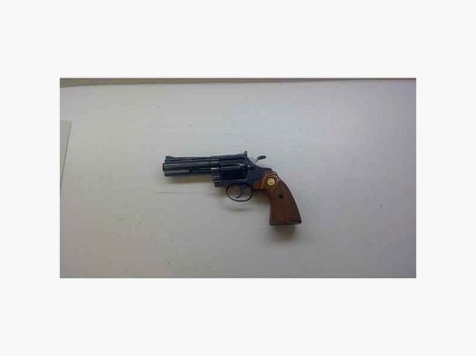 Revolver Colt Diamondback Kal.38Spec. gebraucht