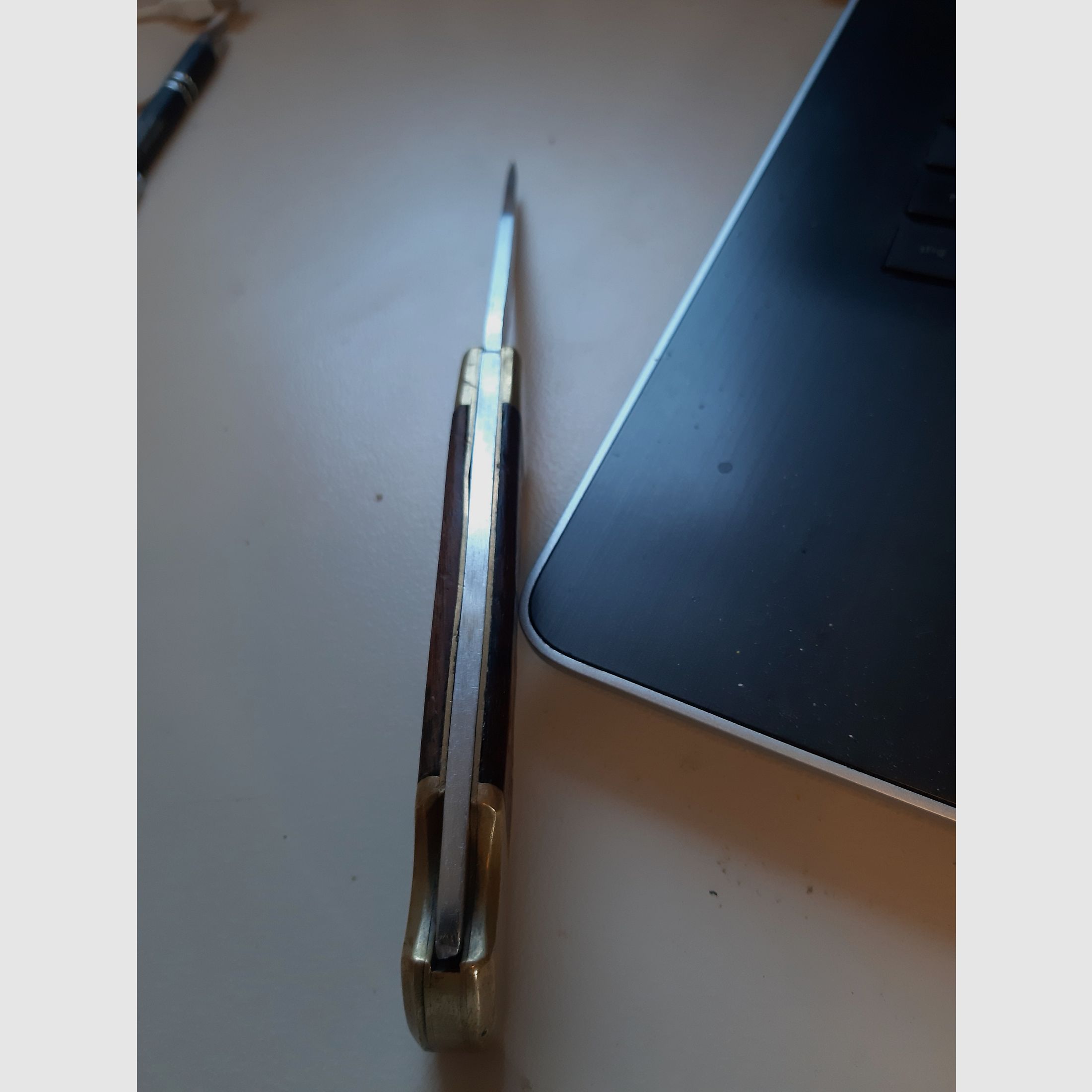 40 ans jeune Herberts JAGDMESSER couteau pliant - CJH 207713 Mécanique TOP + 1, affûtage 4-, Optique (sale)