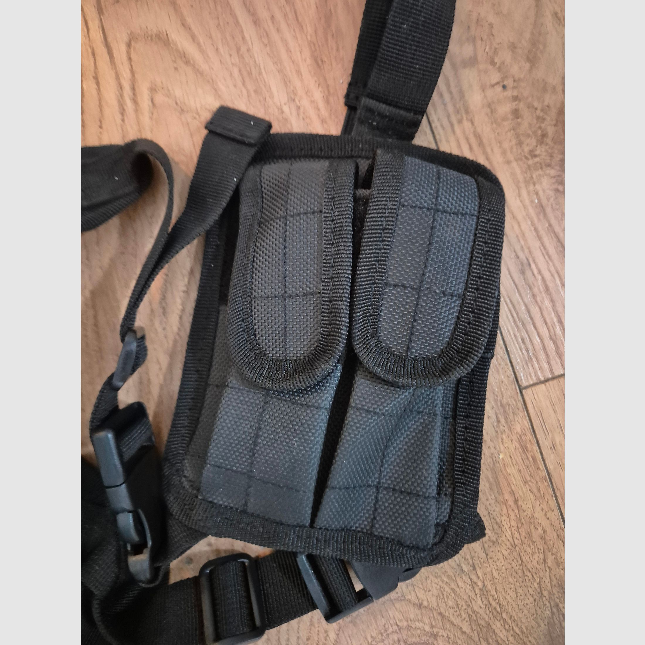 Walther P99 9mm blank gun with holster NEVER USED