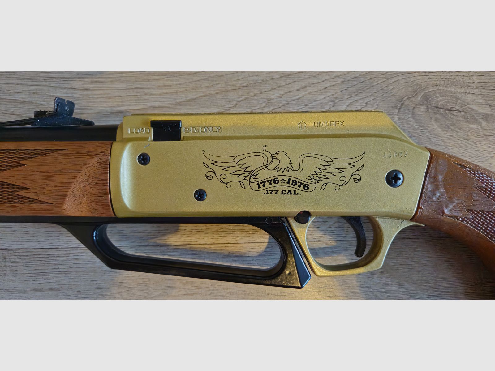 3 carabines à air de Daisy et Umarex