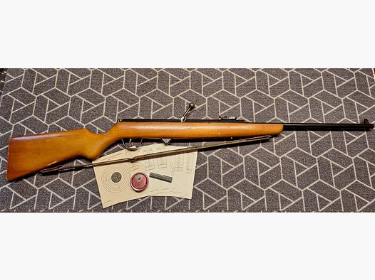 Haenel Suhl 310 air rifle with 12-round magazine + original pellets!